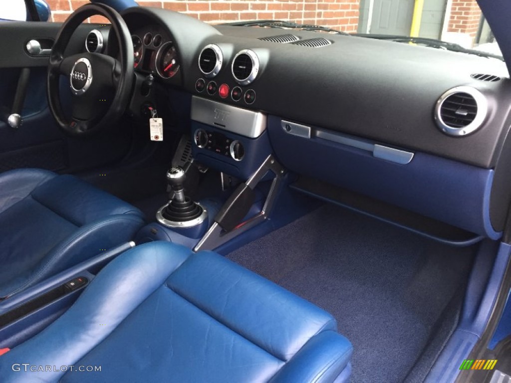 2000 Audi TT 1.8T Coupe Denim Blue Dashboard Photo #102414640