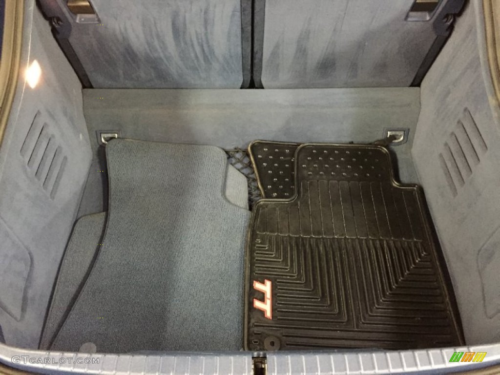 2000 Audi TT 1.8T Coupe Trunk Photo #102416017