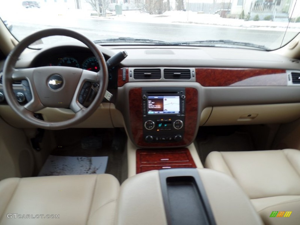 2013 Avalanche LTZ 4x4 Black Diamond Edition - Fairway Metallic / Dark Cashmere/Light Cashmere photo #47