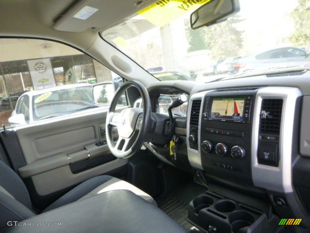 2012 Ram 1500 SLT Quad Cab 4x4 - Black / Light Pebble Beige/Bark Brown photo #12