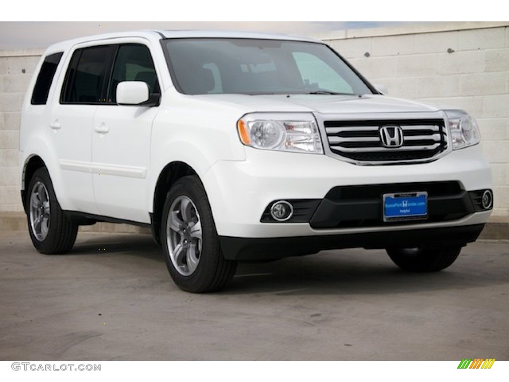 2015 Pilot SE - Taffeta White / Gray photo #1