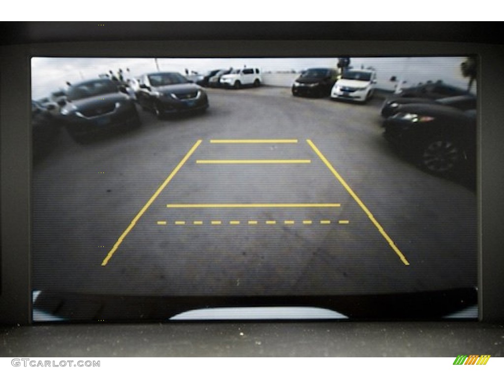 2015 Pilot SE - Taffeta White / Gray photo #6