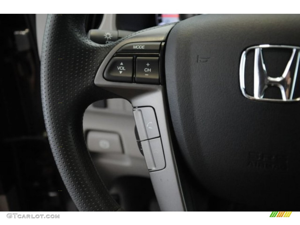 2015 Pilot LX - Modern Steel Metallic / Gray photo #15