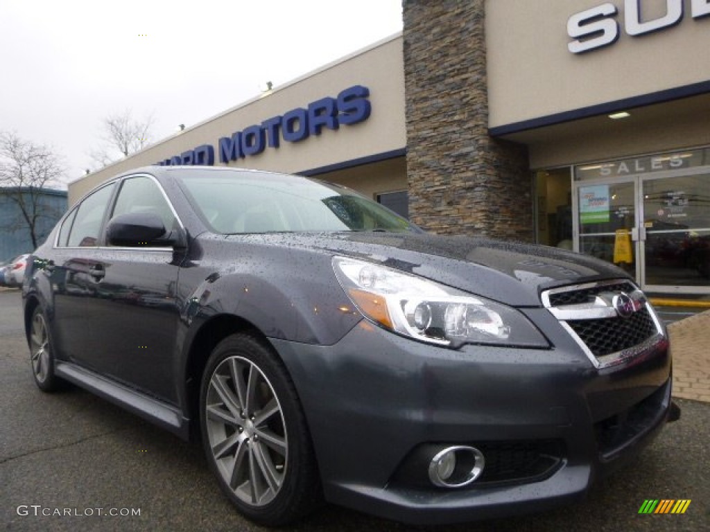 2013 Legacy 2.5i Sport - Graphite Gray Metallic / Black photo #1