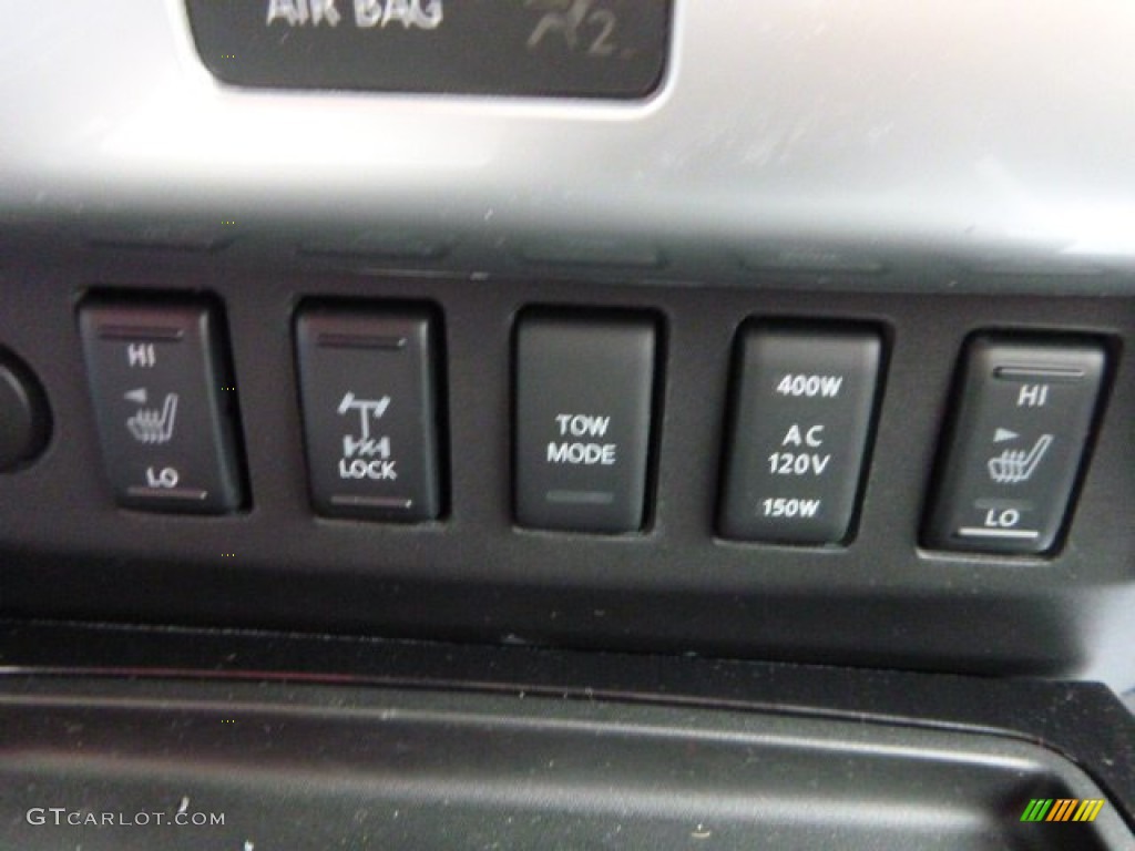 2015 Nissan Titan PRO-4X Crew Cab 4x4 Controls Photo #102430054