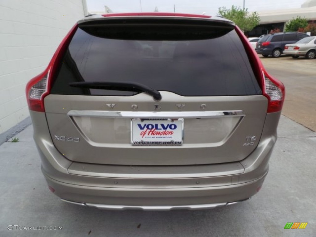 2015 XC60 T6 AWD - Sea Shell Metallic / Soft Beige photo #4