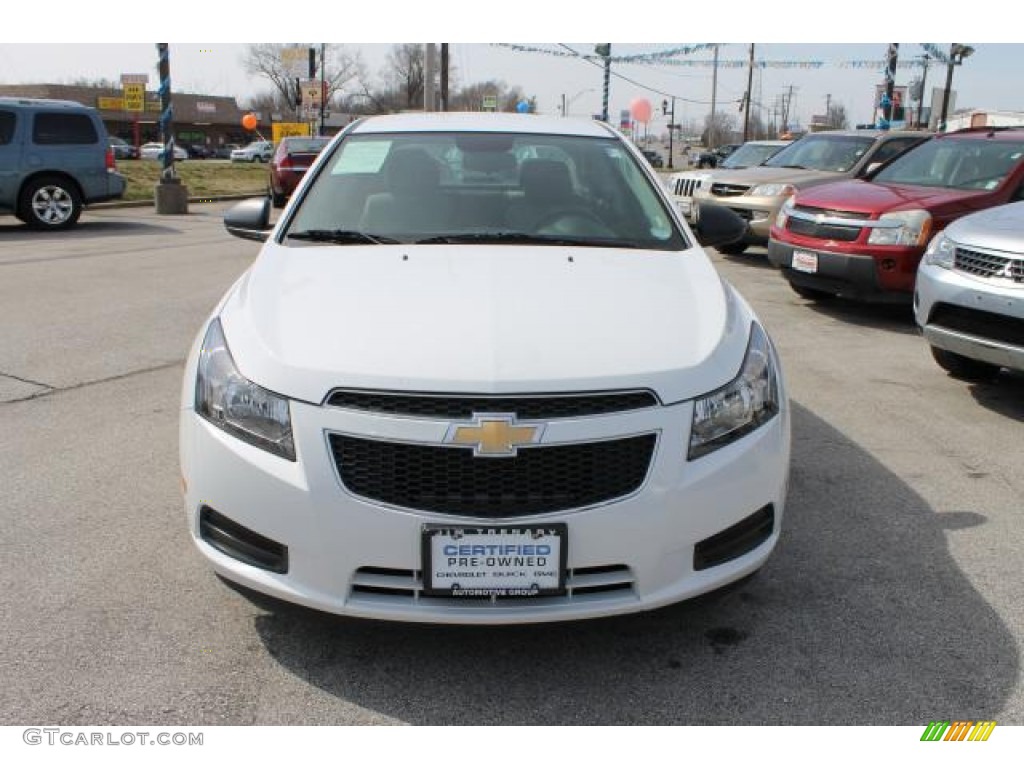 2013 Cruze LS - Summit White / Jet Black/Medium Titanium photo #8