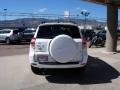 Super White - RAV4 I4 4WD Photo No. 4