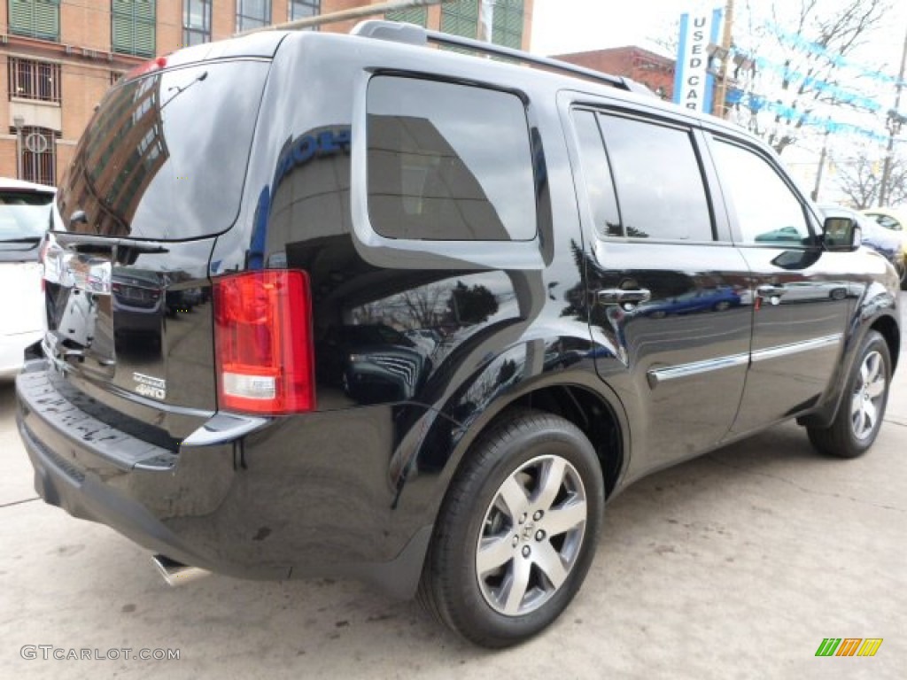 2015 Pilot Touring 4WD - Crystal Black Pearl / Black photo #12