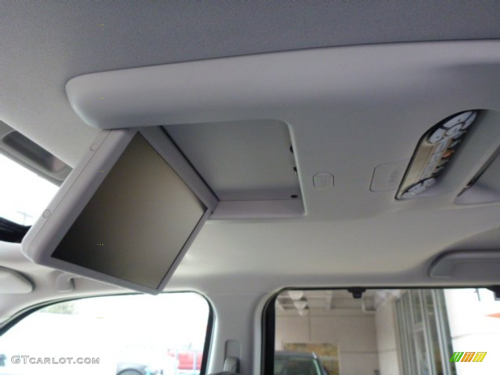 2015 Pilot Touring 4WD - Crystal Black Pearl / Black photo #19