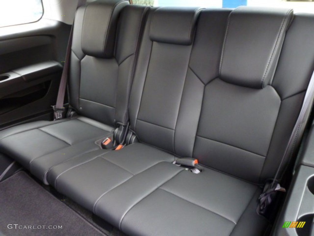 2015 Honda Pilot Touring 4WD Rear Seat Photos