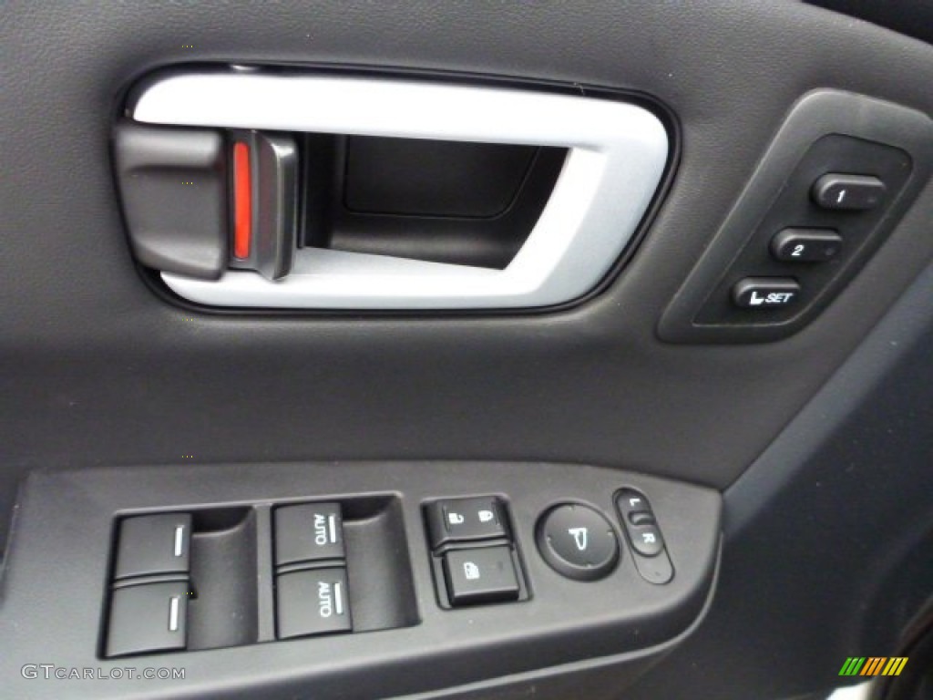 2015 Honda Pilot Touring 4WD Controls Photo #102437150