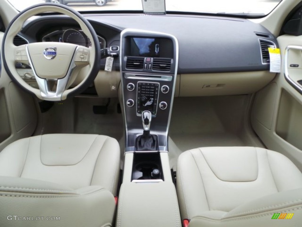 2015 Volvo XC60 T6 AWD Interior Color Photos