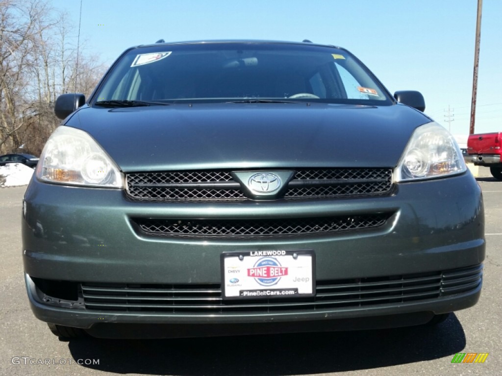 2005 Sienna LE - Aspen Green Pearl / Stone photo #2