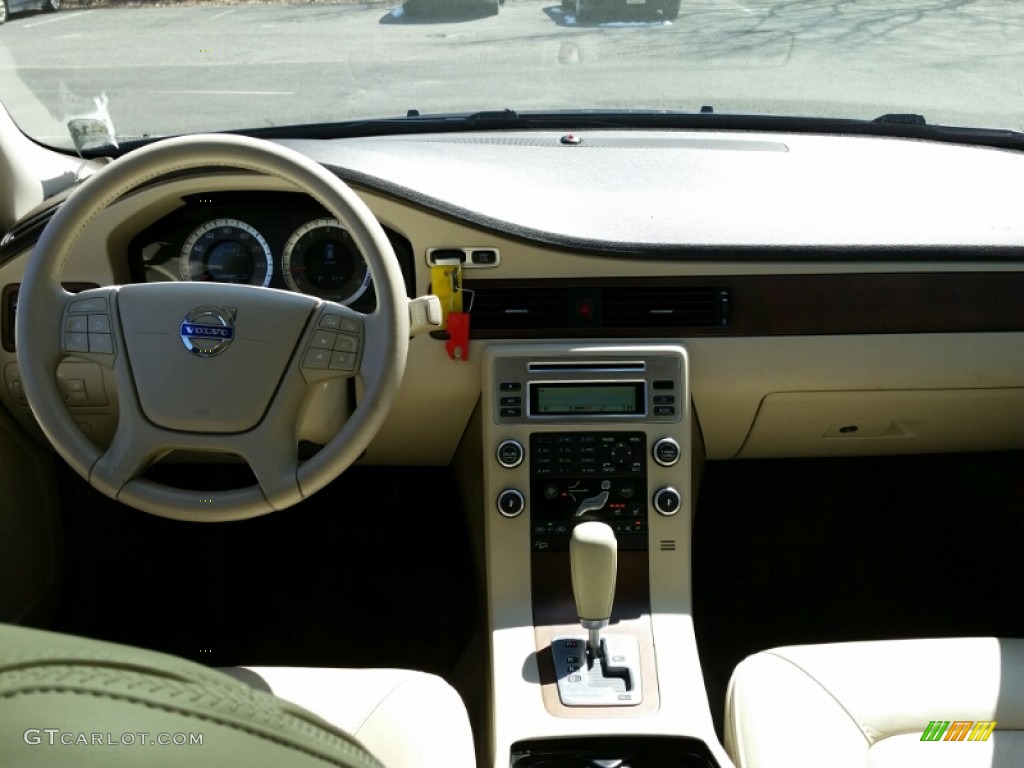 2010 XC70 3.2 AWD - Caspian Blue Metallic / Sandstone photo #15