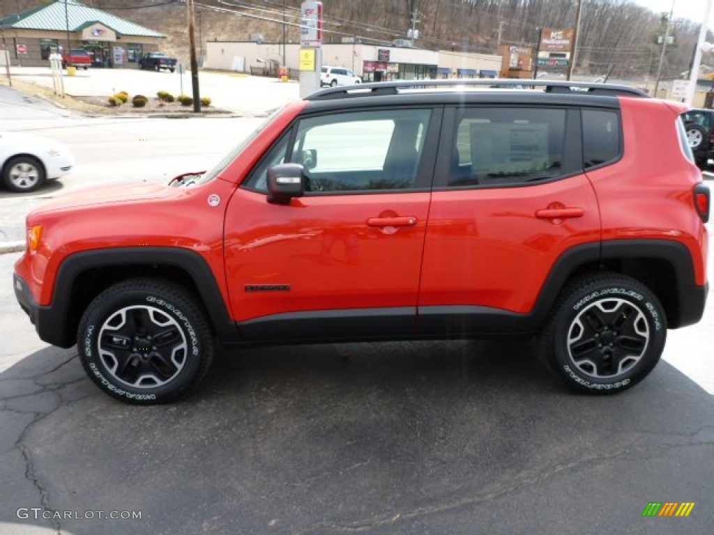 Colorado Red 2015 Jeep Renegade Trailhawk 4x4 Exterior Photo #102449425
