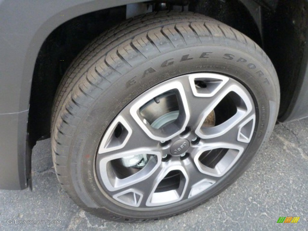 2015 Jeep Renegade Latitude Wheel Photo #102450013