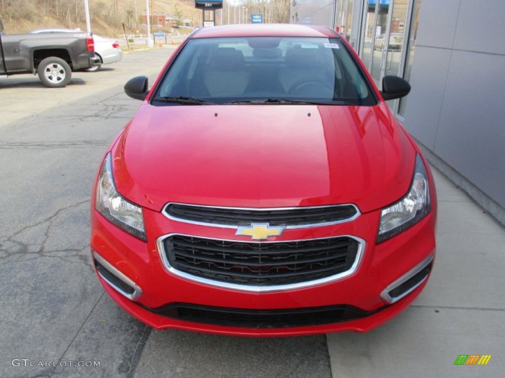 2015 Cruze LS - Red Hot / Jet Black/Medium Titanium photo #9