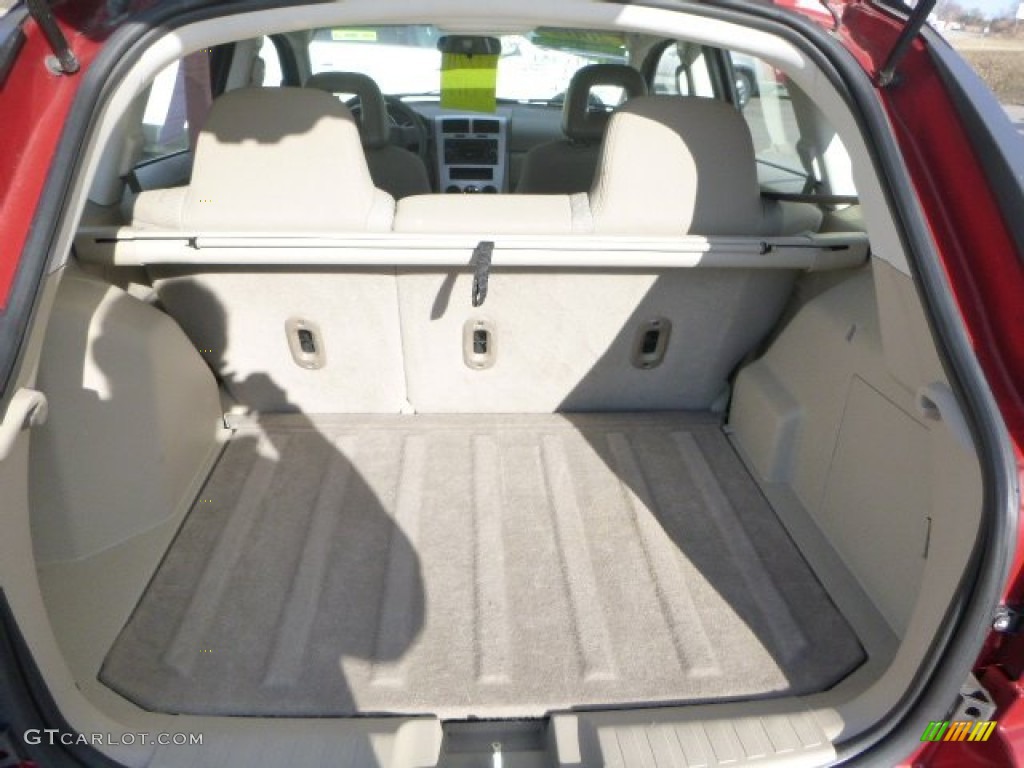 2009 Caliber SXT - Inferno Red Crystal Pearl / Pastel Pebble Beige photo #12