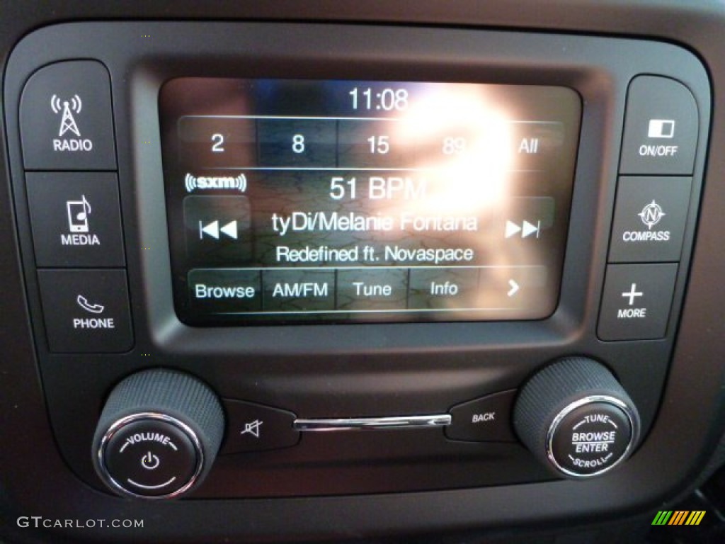 2015 Jeep Renegade Trailhawk 4x4 Audio System Photo #102450595