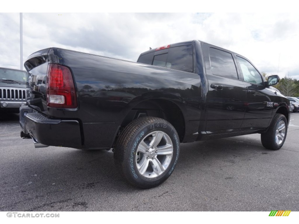 2015 1500 Sport Crew Cab - Brilliant Black Crystal Pearl / Black photo #3