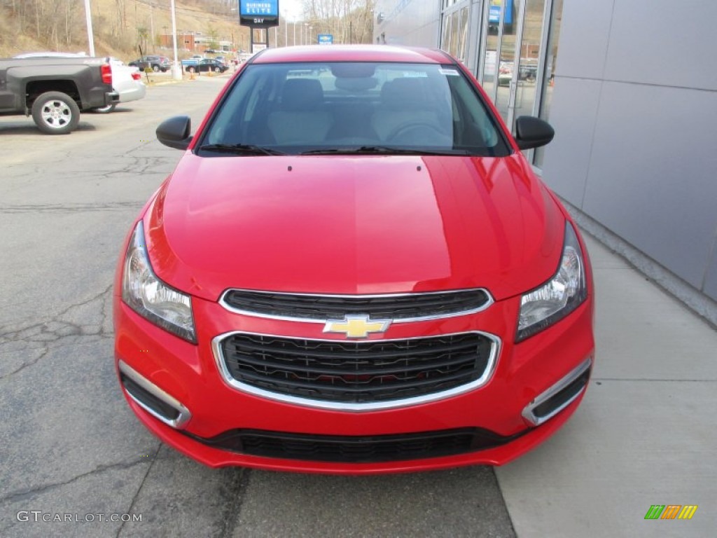 2015 Cruze LS - Red Hot / Jet Black/Medium Titanium photo #9