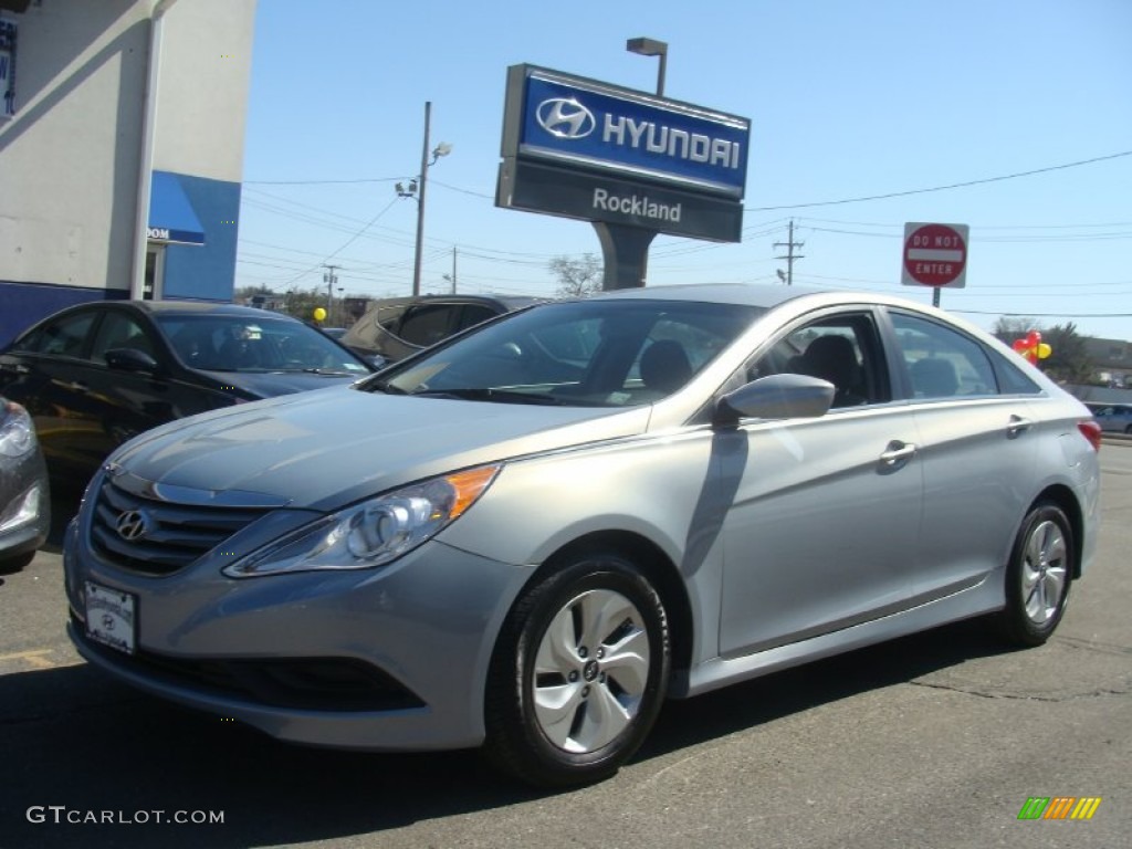 Iridescent Silver Blue Pearl Hyundai Sonata