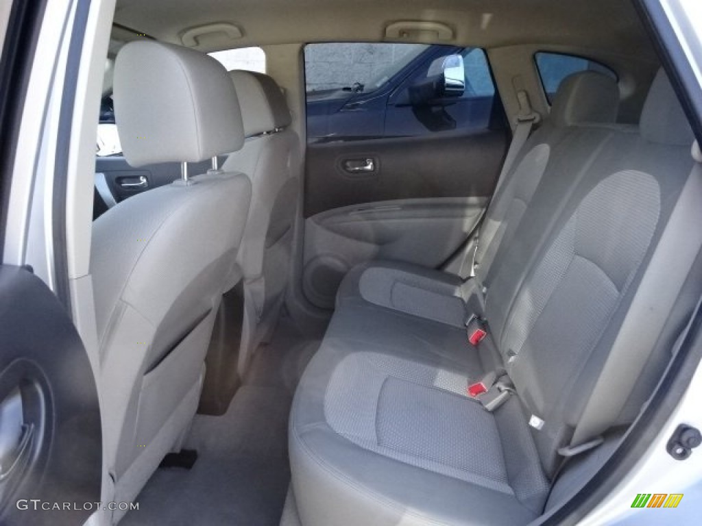 2011 Rogue SV AWD - Silver Ice Metallic / Gray photo #15