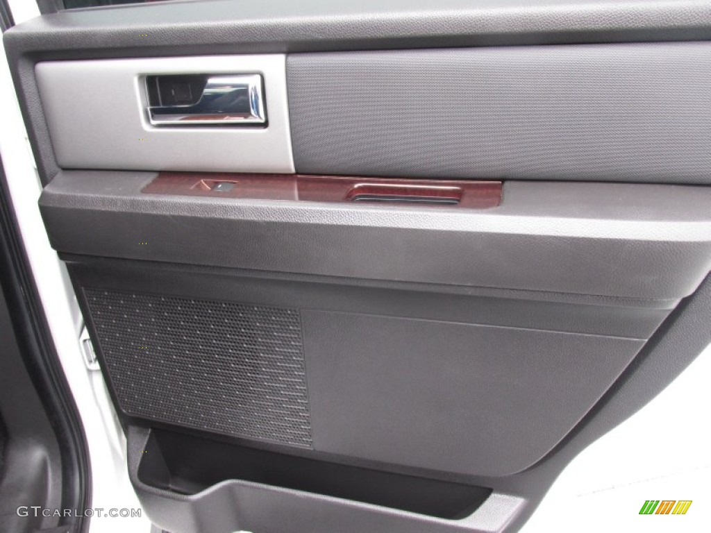2010 Expedition Limited - White Platinum Tri-Coat Metallic / Charcoal Black photo #28