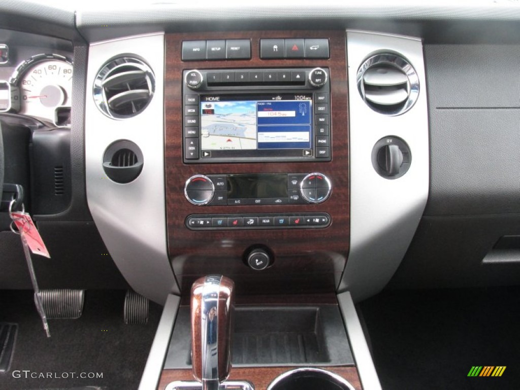 2010 Expedition Limited - White Platinum Tri-Coat Metallic / Charcoal Black photo #43