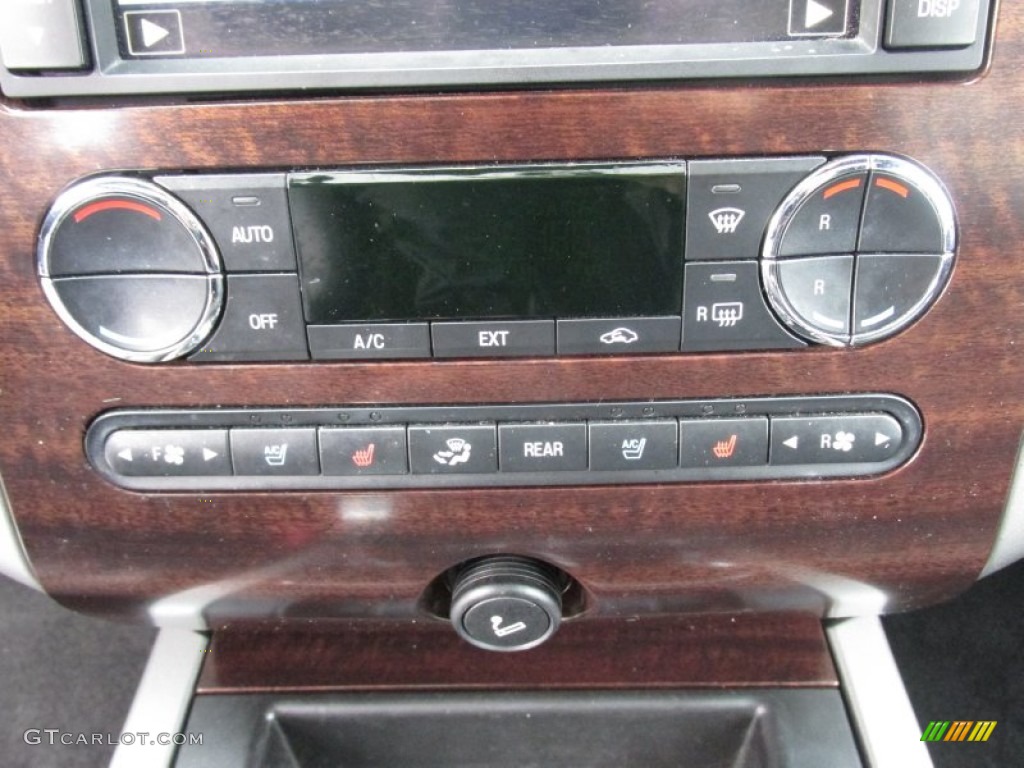2010 Expedition Limited - White Platinum Tri-Coat Metallic / Charcoal Black photo #45