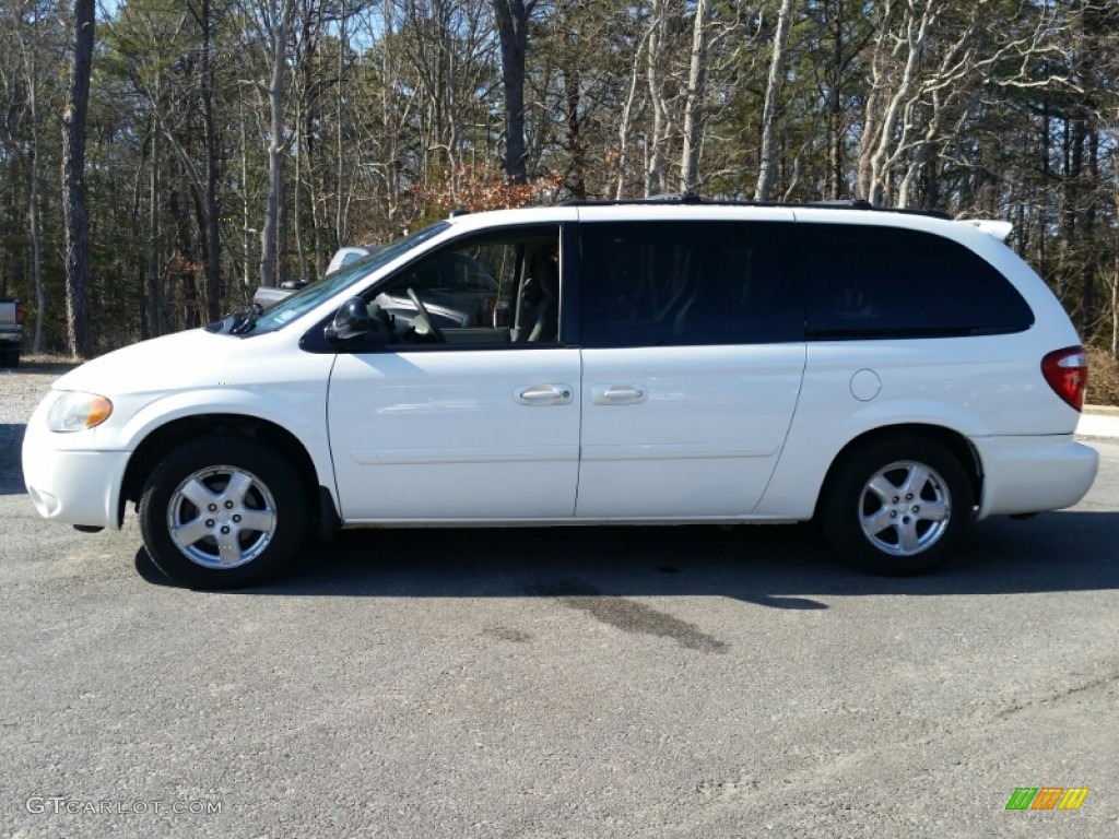 Stone White 2005 Dodge Grand Caravan SXT Exterior Photo #102459619