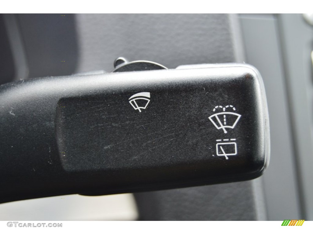 2007 Volkswagen GTI 4 Door Controls Photo #102460796