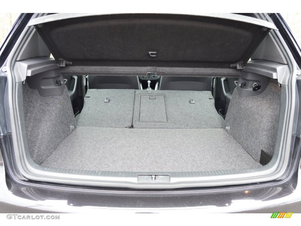 2007 Volkswagen GTI 4 Door Trunk Photo #102460847