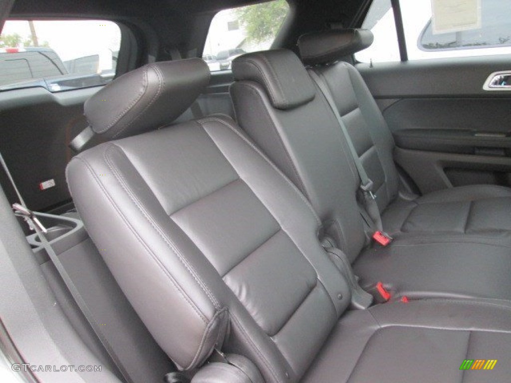 2015 Explorer XLT - Magnetic / Charcoal Black photo #5