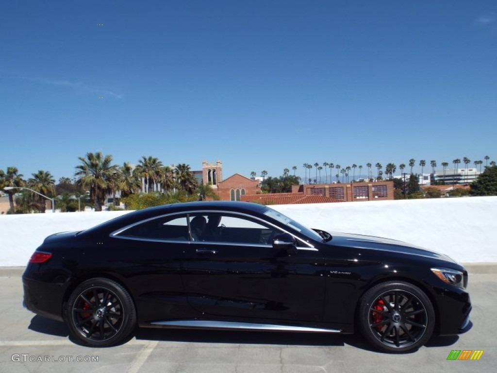 2015 S 63 AMG 4Matic Coupe - Black / Black photo #3