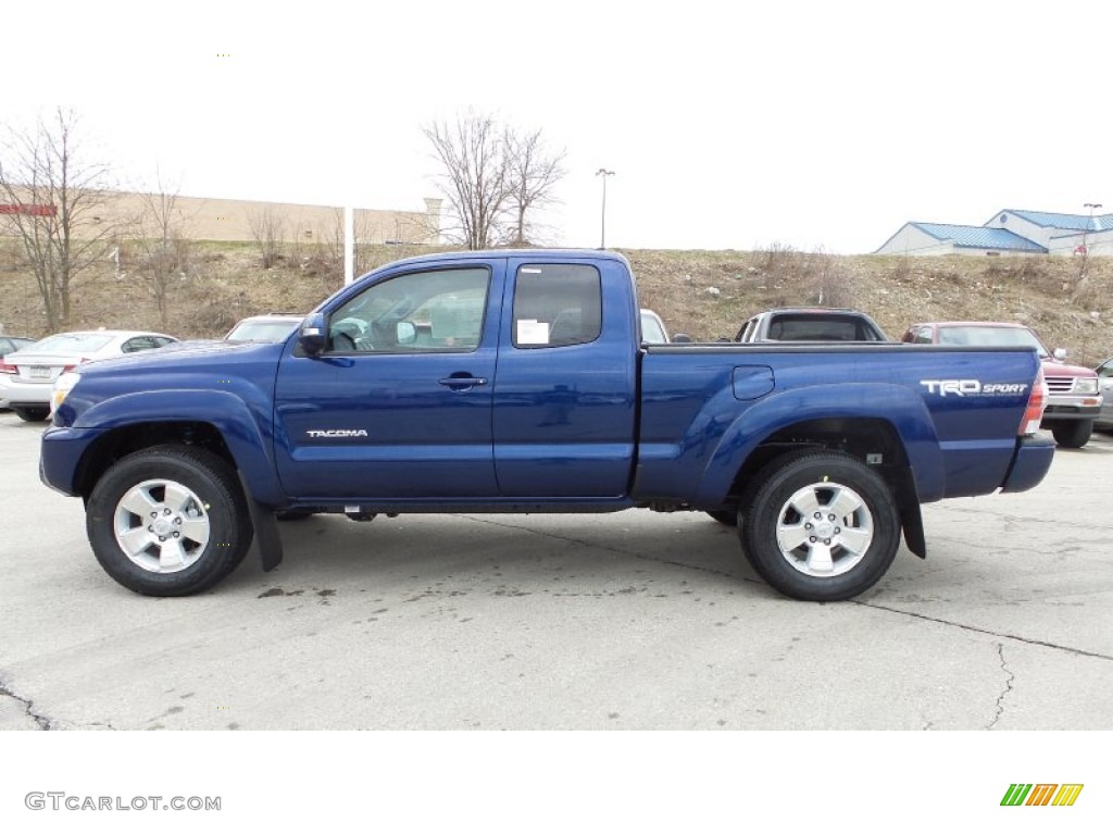 2015 Tacoma V6 Access Cab 4x4 - Blue Ribbon Metallic / Graphite photo #3