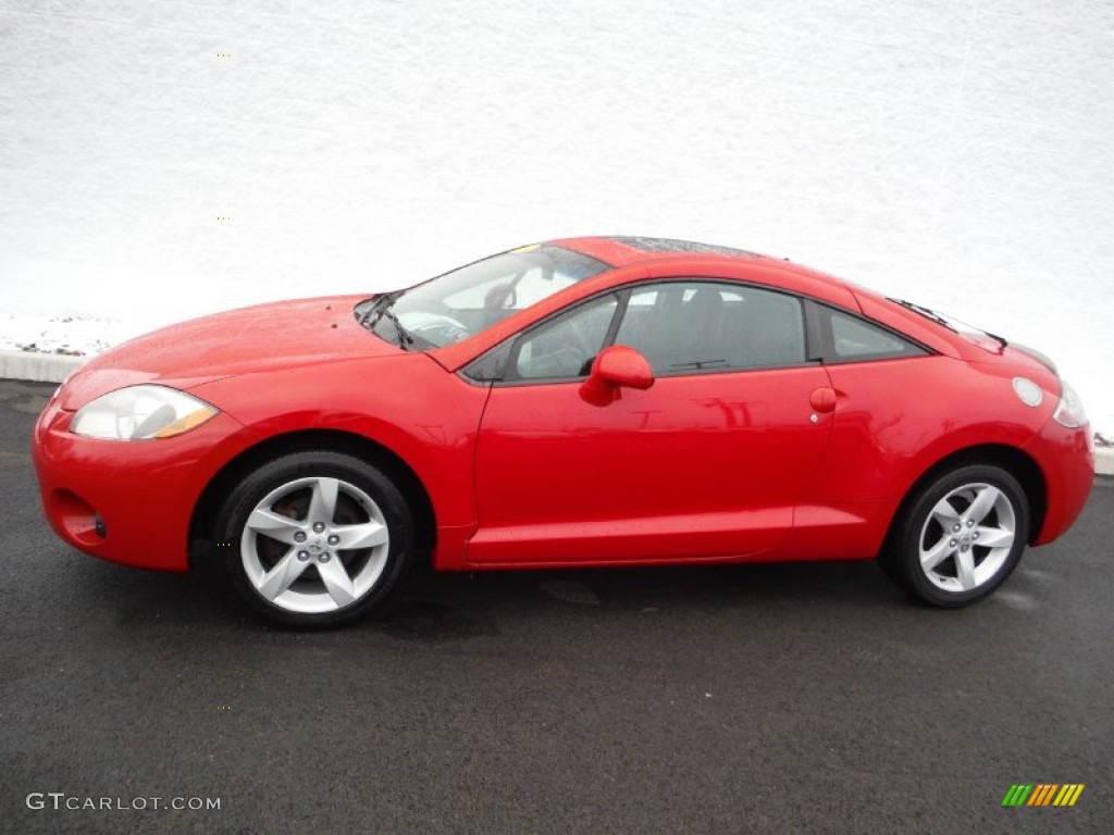 2007 Eclipse GS Coupe - Pure Red / Dark Charcoal photo #2