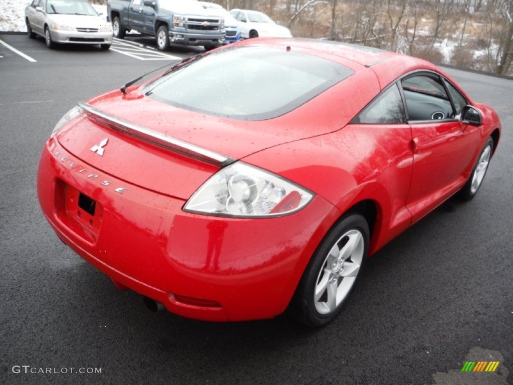 2007 Eclipse GS Coupe - Pure Red / Dark Charcoal photo #9