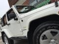 Stone White - Wrangler Sahara 4x4 Photo No. 127