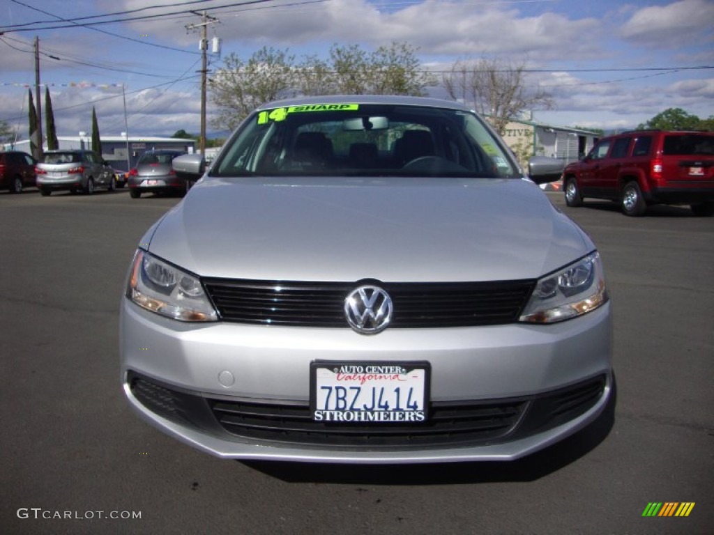 2014 Jetta SE Sedan - Reflex Silver Metallic / Titan Black photo #2