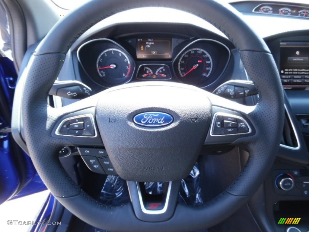 2015 Ford Focus ST Hatchback ST Performance Blue/Charcoal Black Recaro Sport Seats Steering Wheel Photo #102479556