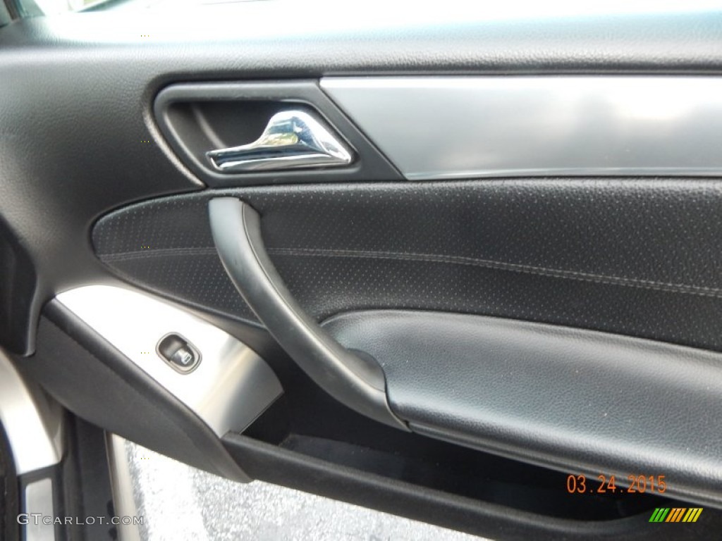 2005 C 230 Kompressor Sedan - Desert Silver Metallic / Black photo #18