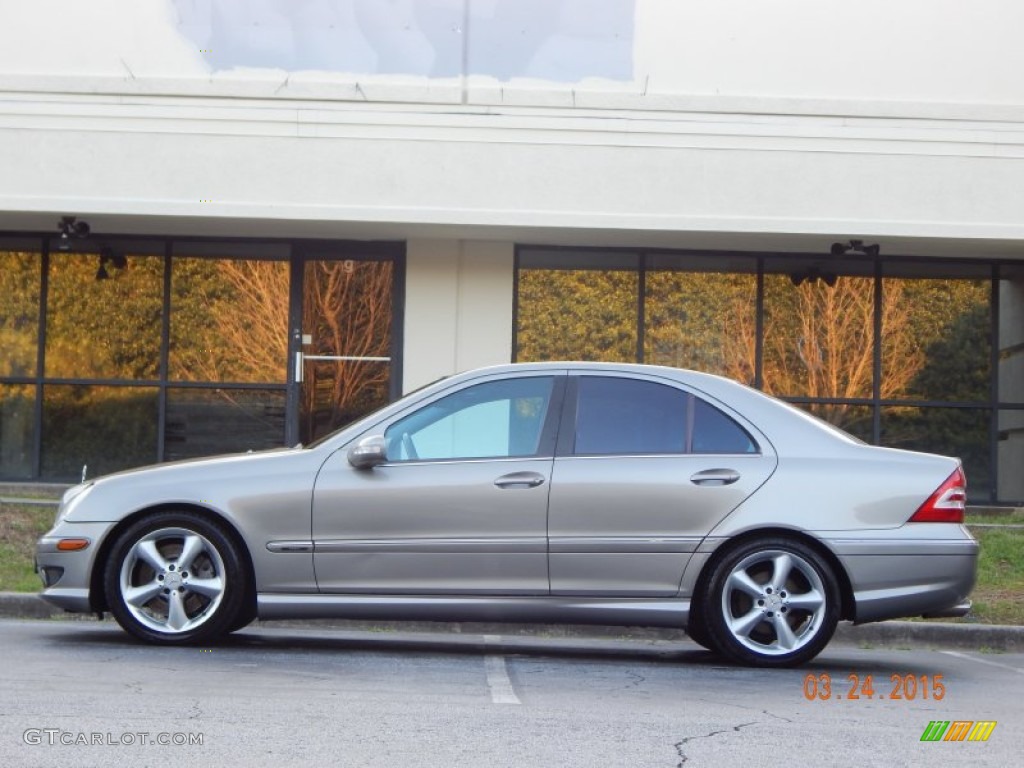 2005 C 230 Kompressor Sedan - Desert Silver Metallic / Black photo #19