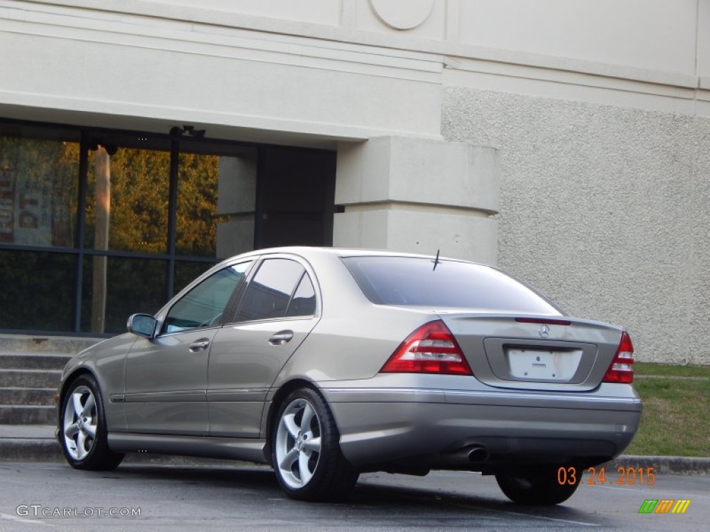 2005 C 230 Kompressor Sedan - Desert Silver Metallic / Black photo #24