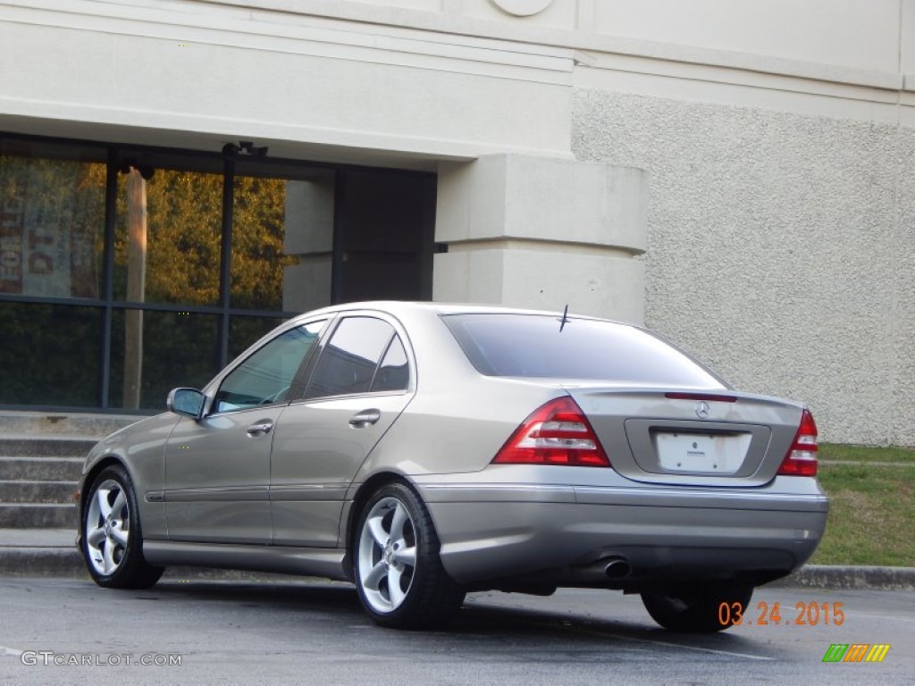 2005 C 230 Kompressor Sedan - Desert Silver Metallic / Black photo #25