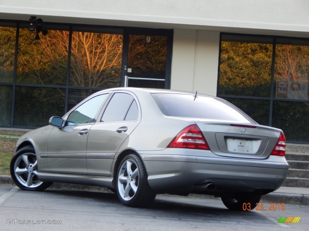 2005 C 230 Kompressor Sedan - Desert Silver Metallic / Black photo #33