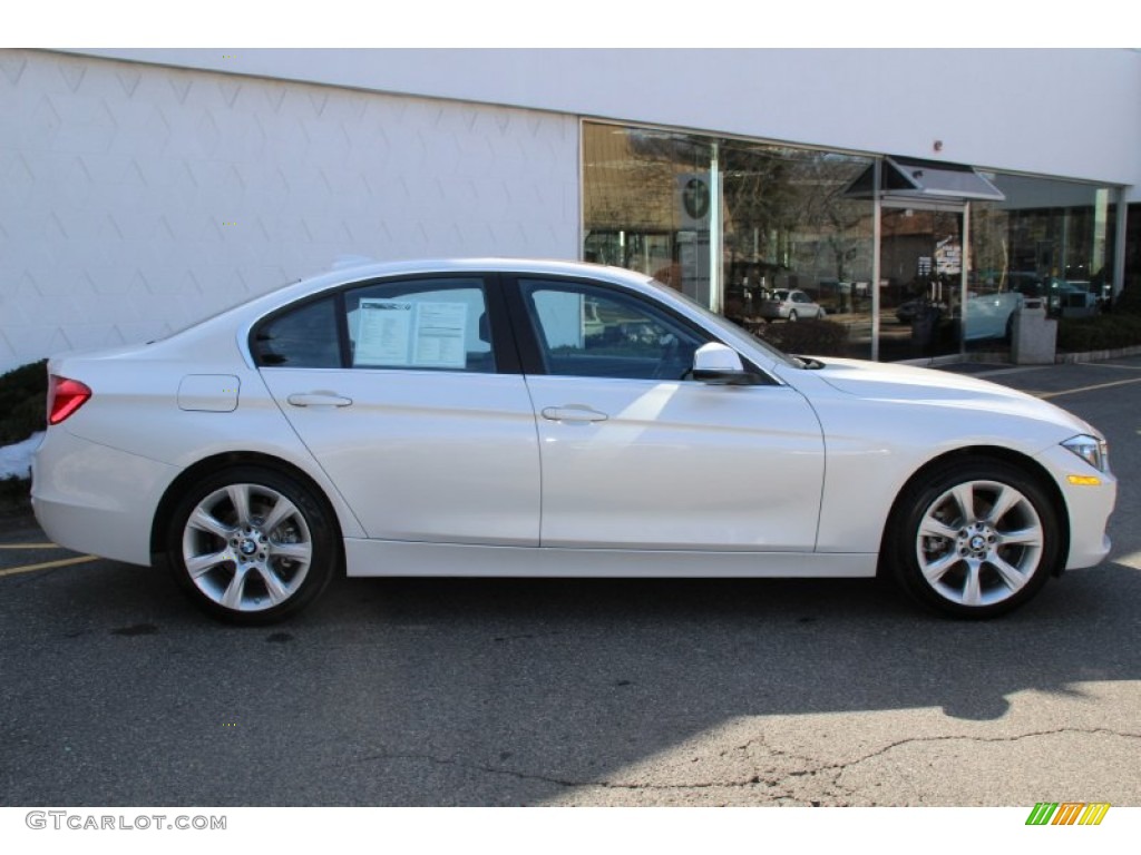 2015 3 Series 328i xDrive Sedan - Mineral White Metallic / Black photo #2