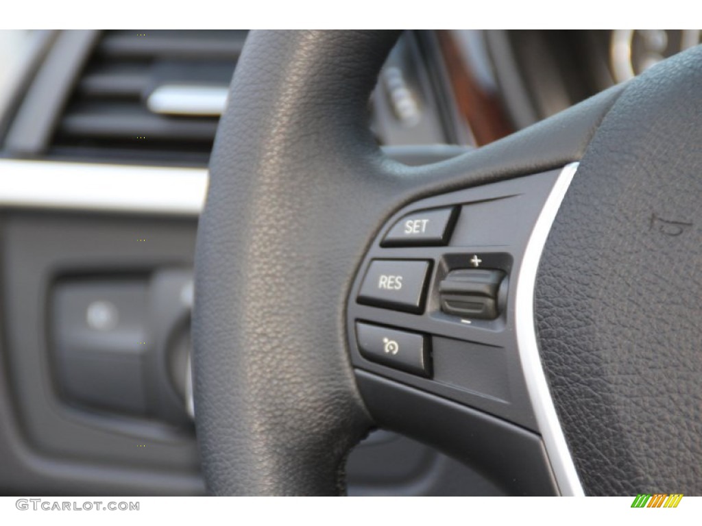 2015 3 Series 328i xDrive Sedan - Mineral White Metallic / Black photo #19
