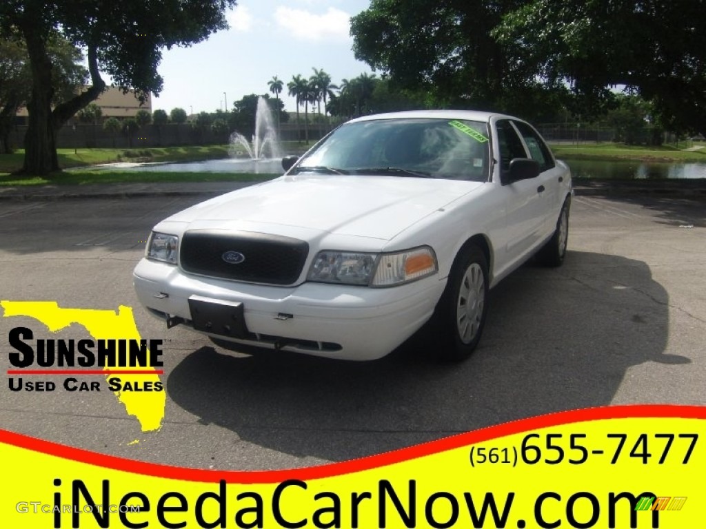 2006 Crown Victoria Police Interceptor - Vibrant White / Medium Light Stone photo #1